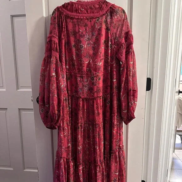 Free people - Picture 2 of 5